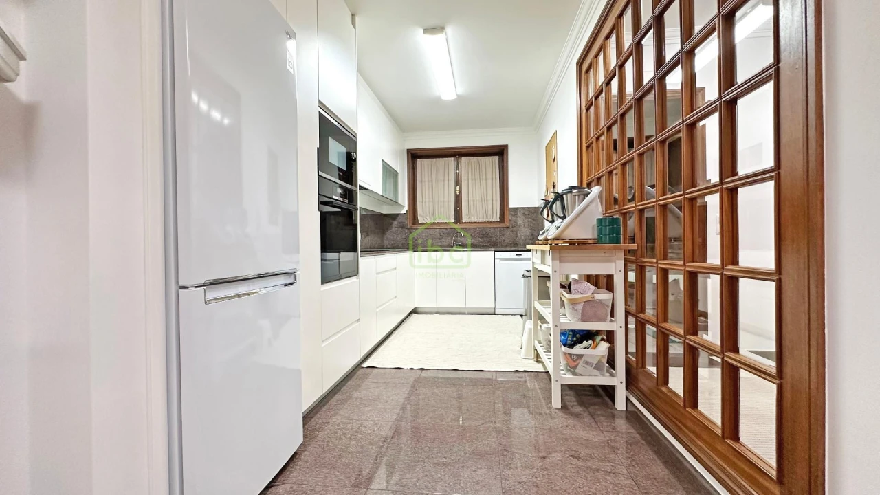 Moradia T4 para Venda em Póvoa de Varzim, Beiriz e Argivai Foto 6