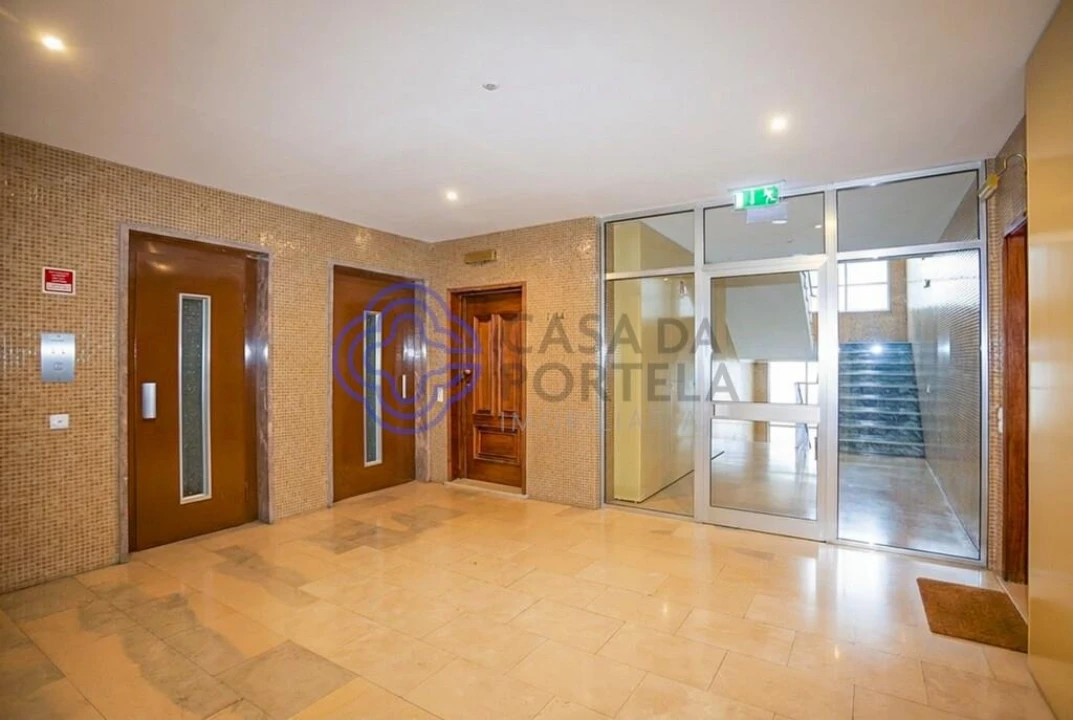 Apartamento T4 para Venda em Aldoar, Foz do Douro e Nevogilde Foto 21