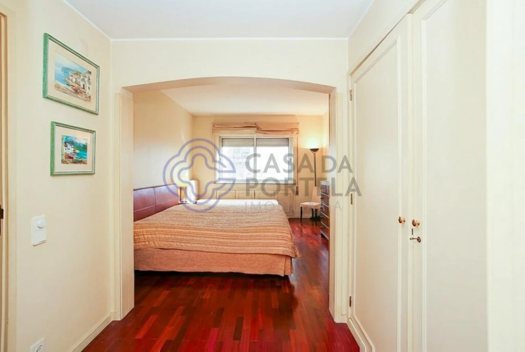 Apartamento T4 para Venda em Aldoar, Foz do Douro e Nevogilde Foto 12