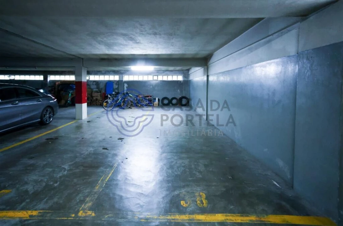 Apartamento T4 para Venda em Aldoar, Foz do Douro e Nevogilde Foto 32