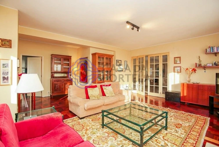 Apartamento T4 para Venda em Aldoar, Foz do Douro e Nevogilde Foto 3