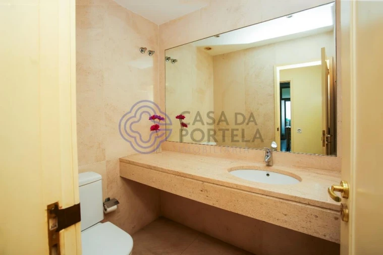 Apartamento T4 para Venda em Aldoar, Foz do Douro e Nevogilde Foto 22