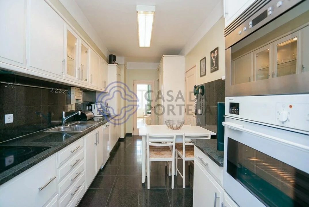 Apartamento T4 para Venda em Aldoar, Foz do Douro e Nevogilde Foto 10