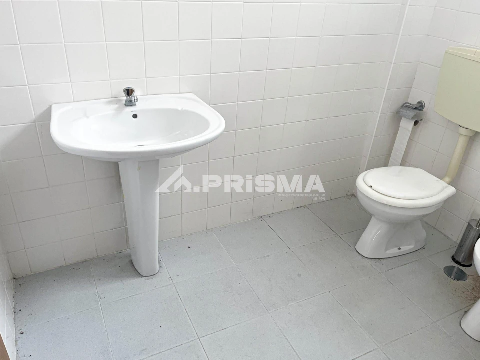 Loja para Arrendamento em Castelo Branco Foto 15