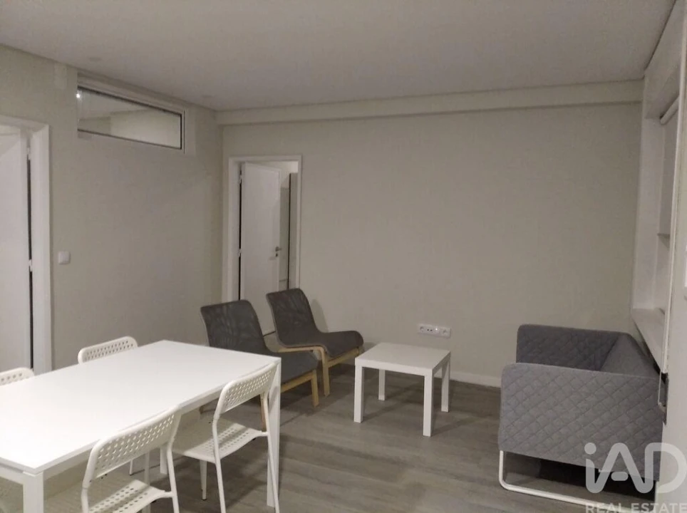 Apartamento T3 para Arrendamento em Antas e Abade de Vermoim Foto 6