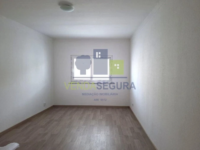 Moradia T3 para Venda em Almodôvar e Graça dos Padrões Foto 9