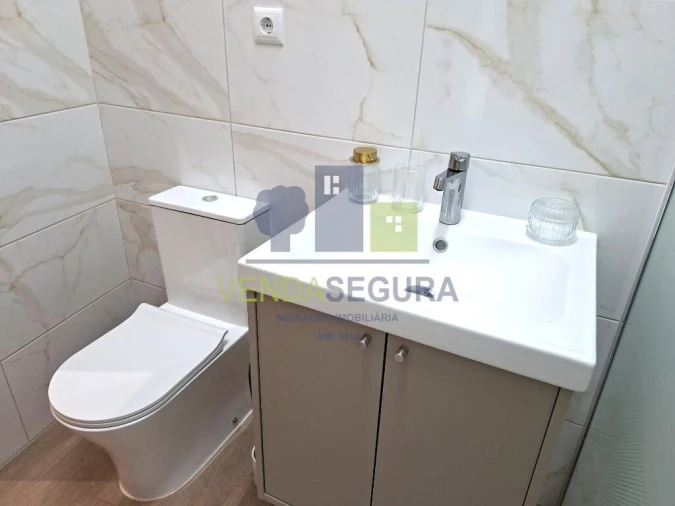 Moradia T3 para Venda em Almodôvar e Graça dos Padrões Foto 13