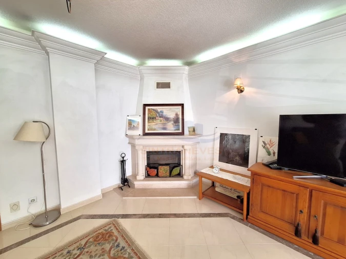 Apartamento T3 para Venda em Mina de Água Foto 15