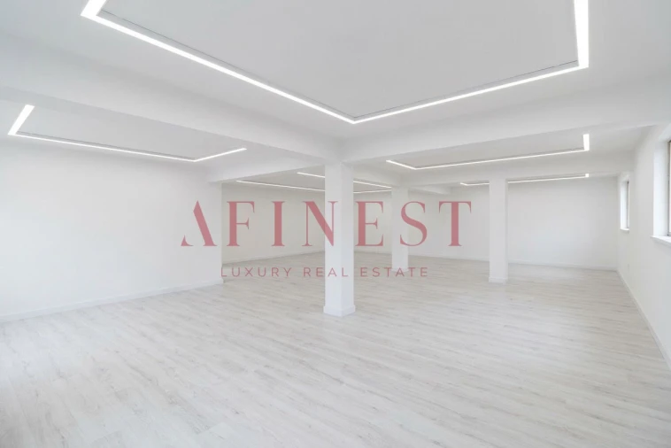 Moradia T4 para Venda em Fernao Ferro Foto 45