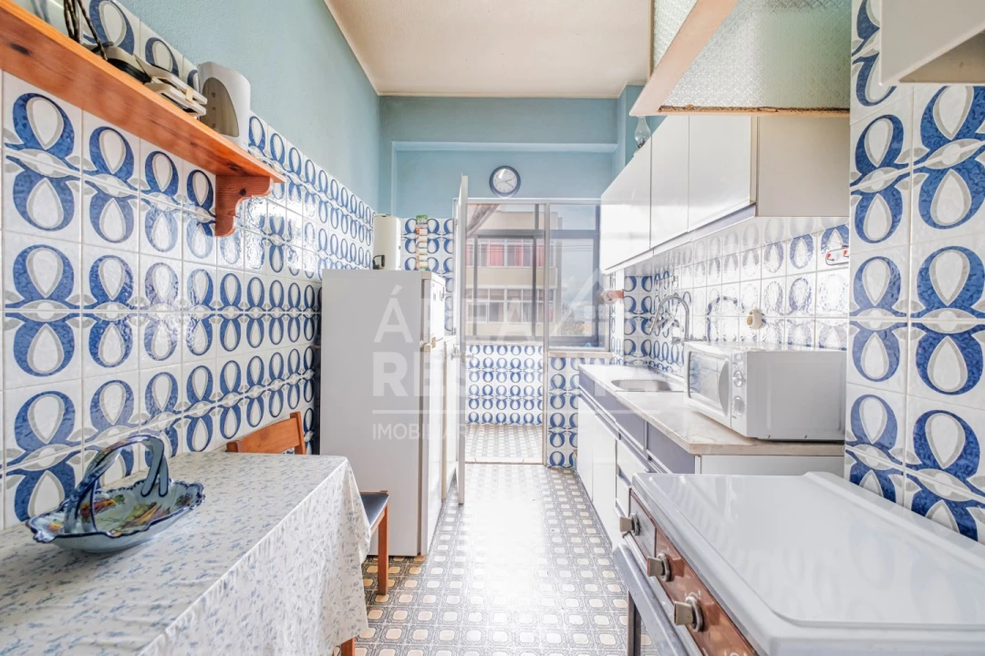 Apartamento T2 para Venda em Amora Foto 1