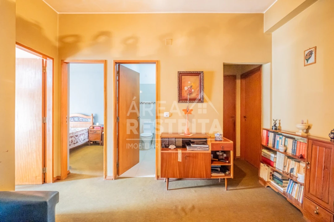 Apartamento T2 para Venda em Amora Foto 9