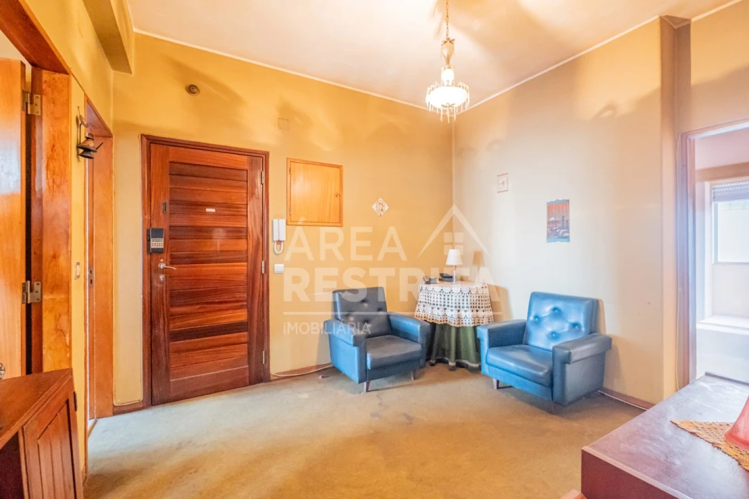 Apartamento T2 para Venda em Amora Foto 10