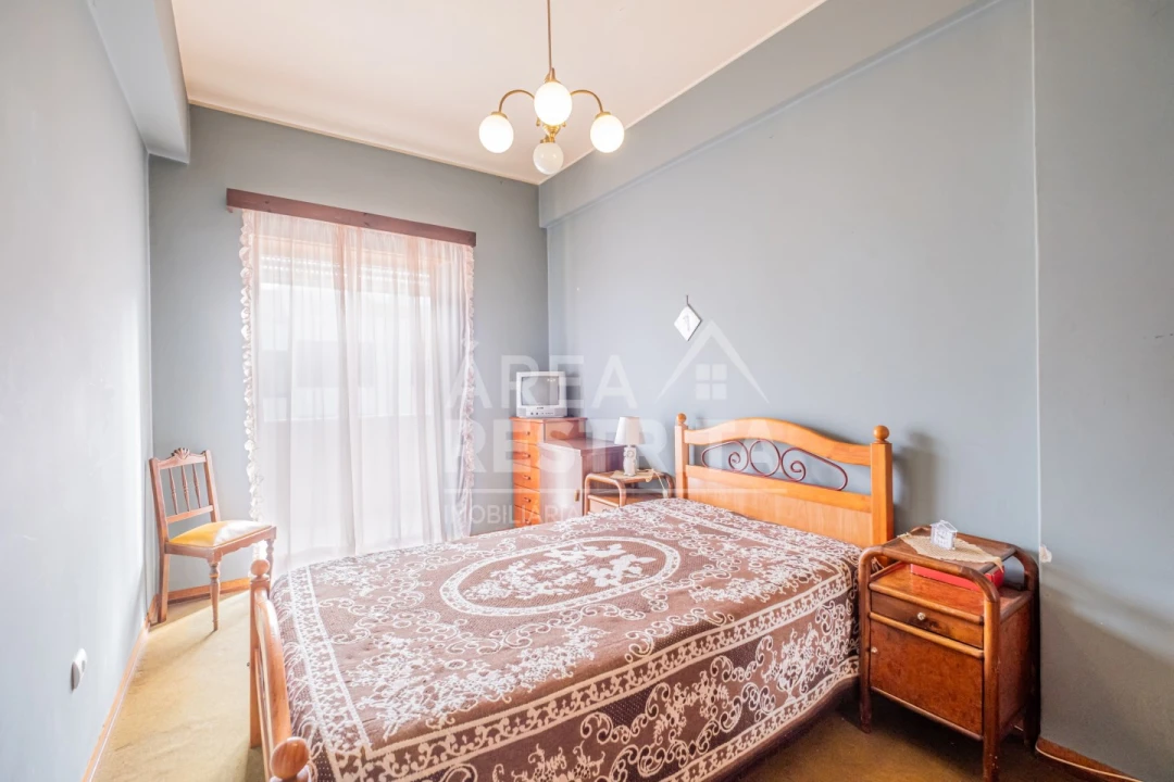 Apartamento T2 para Venda em Amora Foto 12