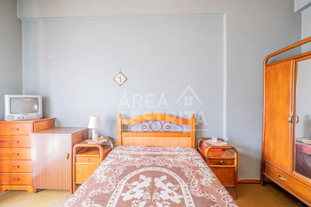 Apartamento T2 para Venda em Amora Foto 13