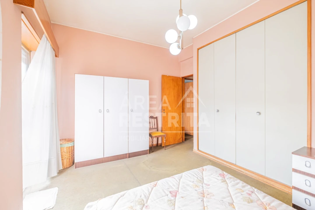 Apartamento T2 para Venda em Amora Foto 20