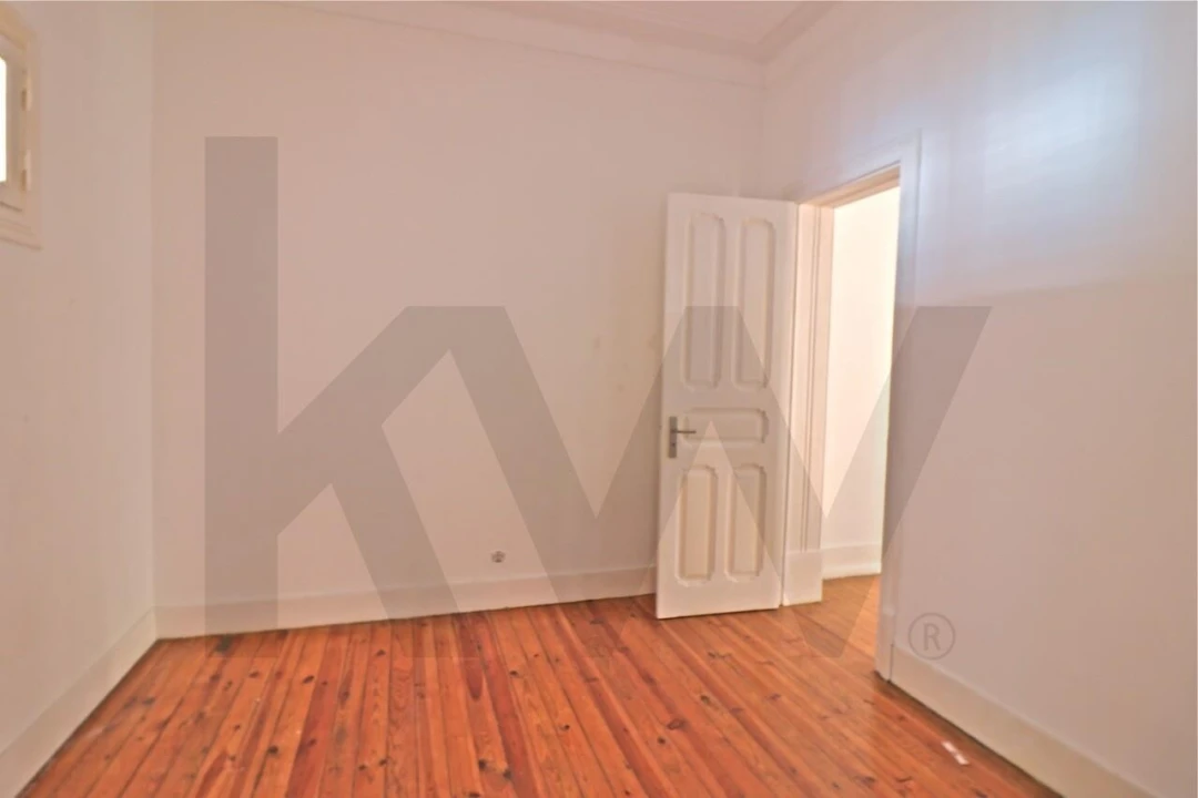 Apartamento T4 para Venda em Arroios Foto 10