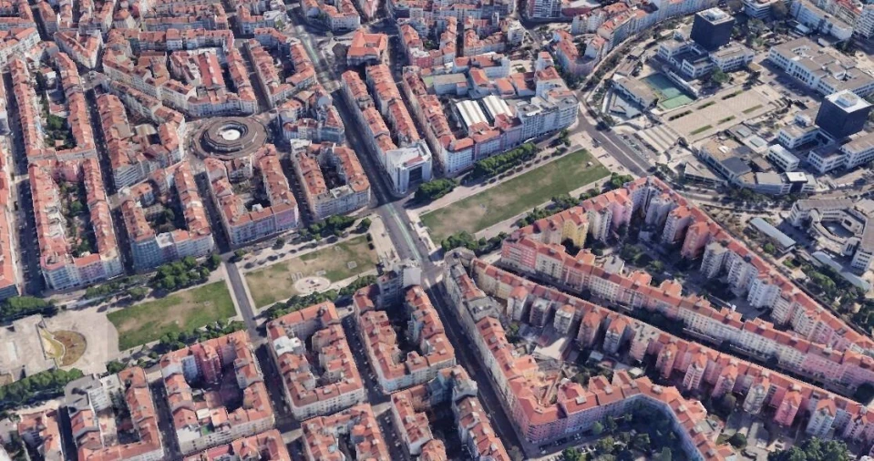 Apartamento T4 para Venda em Arroios Foto 28