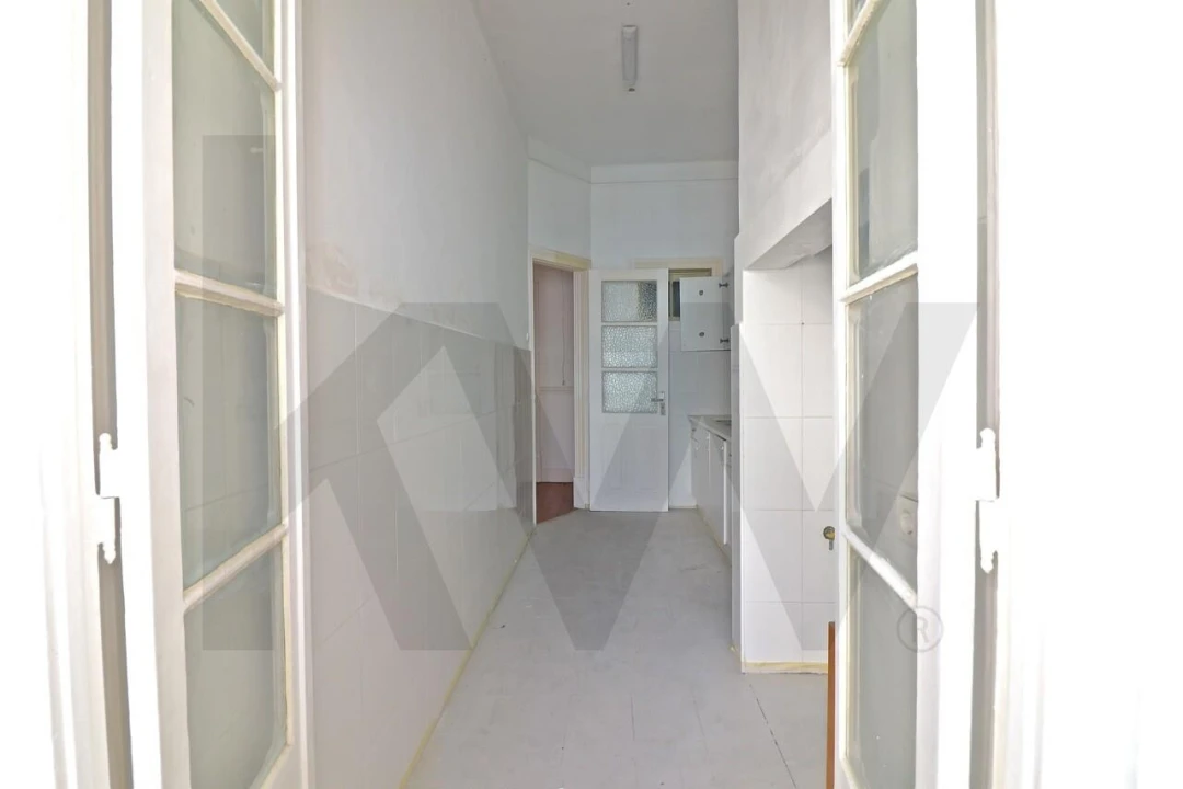 Apartamento T4 para Venda em Arroios Foto 17