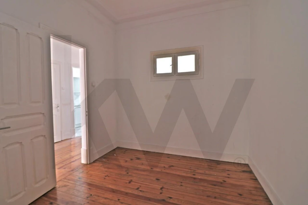 Apartamento T4 para Venda em Arroios Foto 8