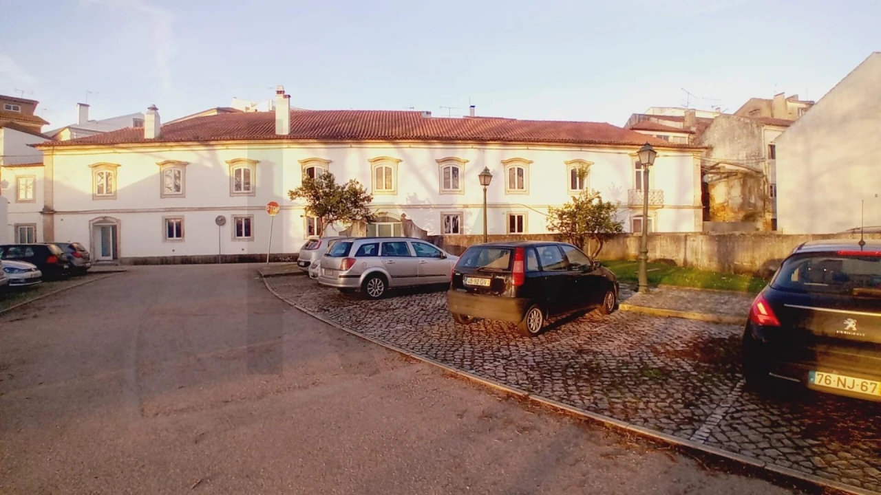 Prédio para Venda em Soure Foto 7