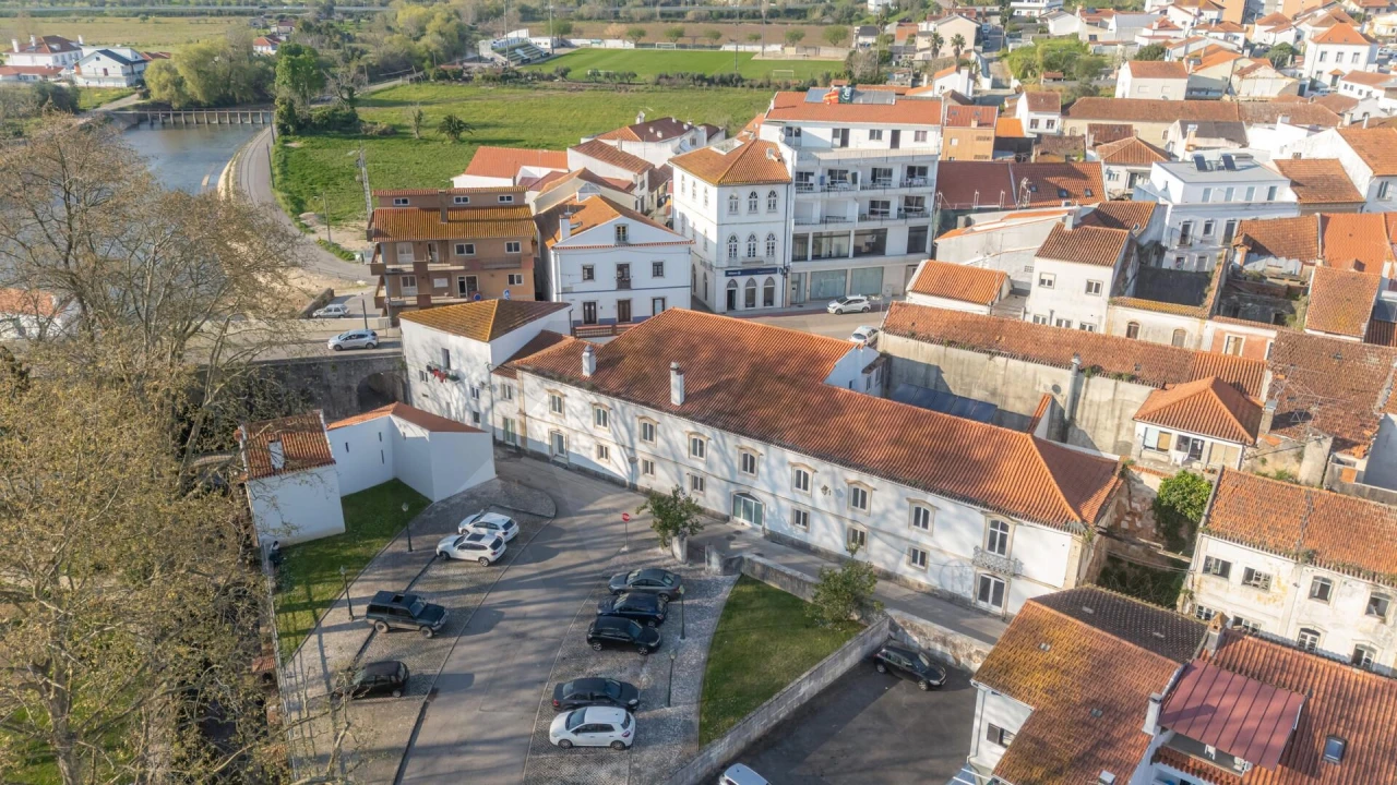 Prédio para Venda em Soure Foto 20