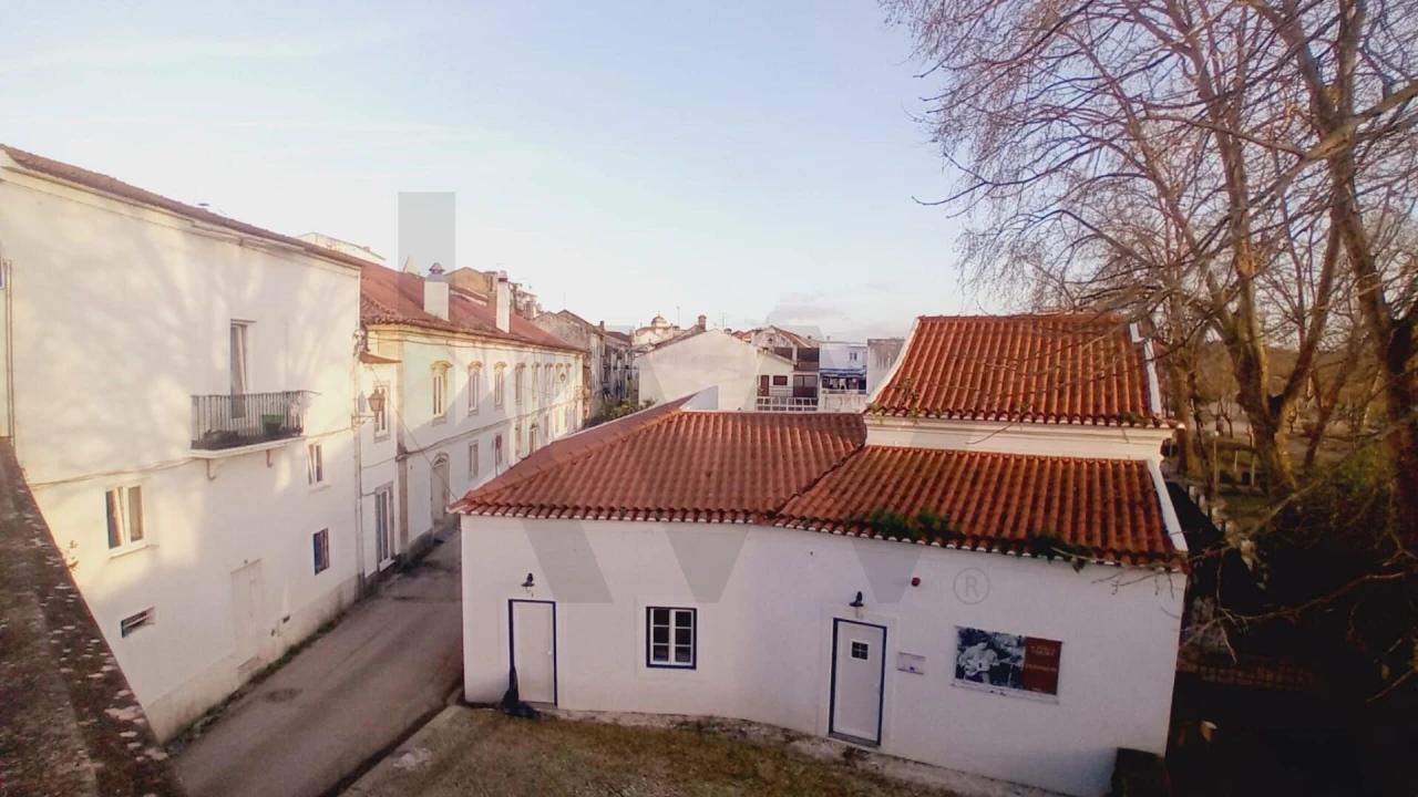 Prédio para Venda em Soure Foto 14