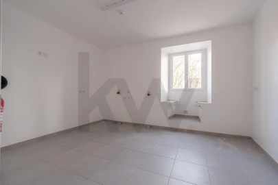 Prédio para Venda em Soure