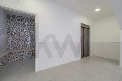 Prédio para Venda em Soure