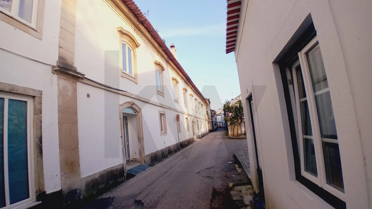 Prédio para Venda em Soure Foto 4