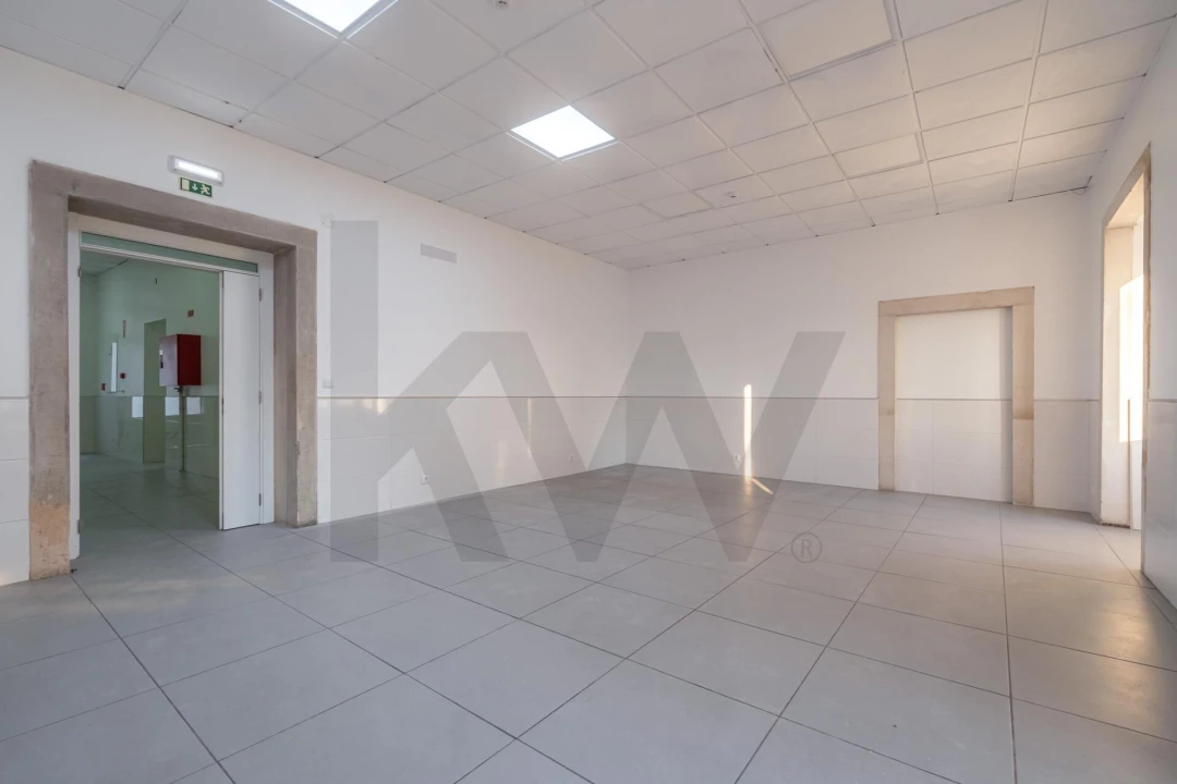 Prédio para Venda em Soure Foto 70