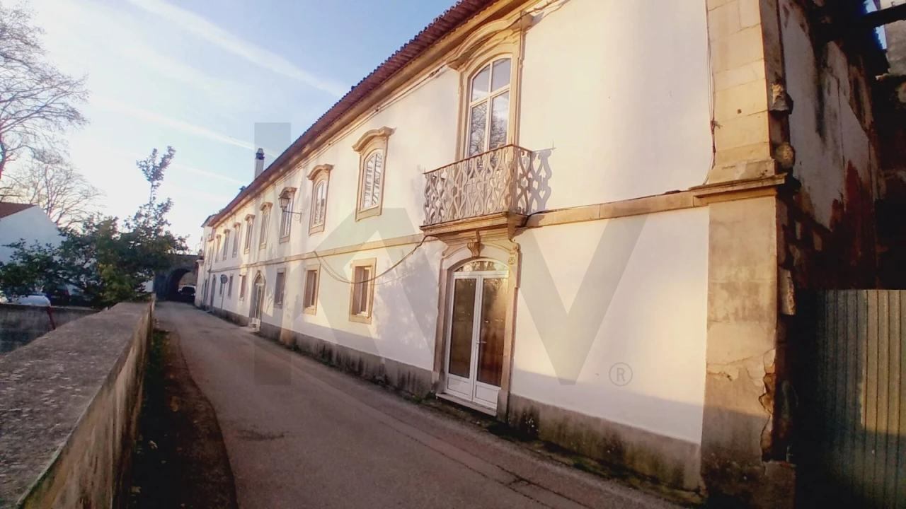 Prédio para Venda em Soure Foto 1