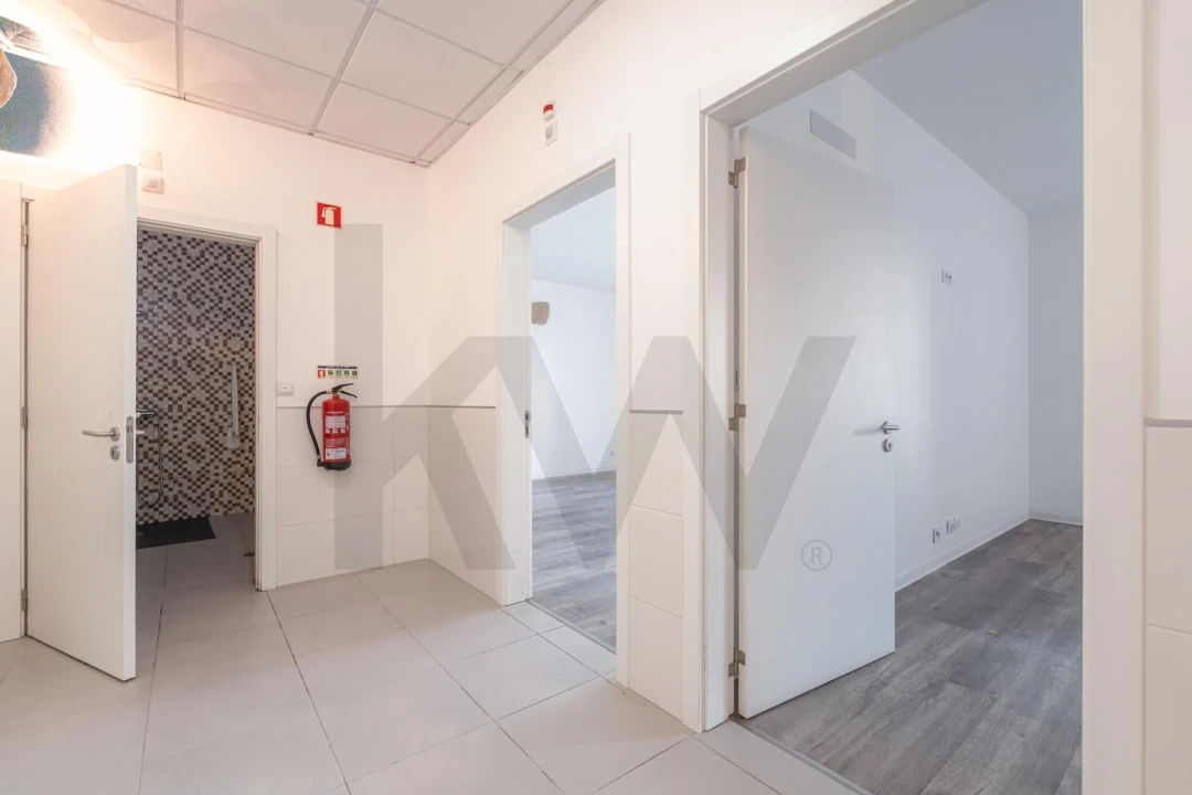 Prédio para Venda em Soure Foto 53