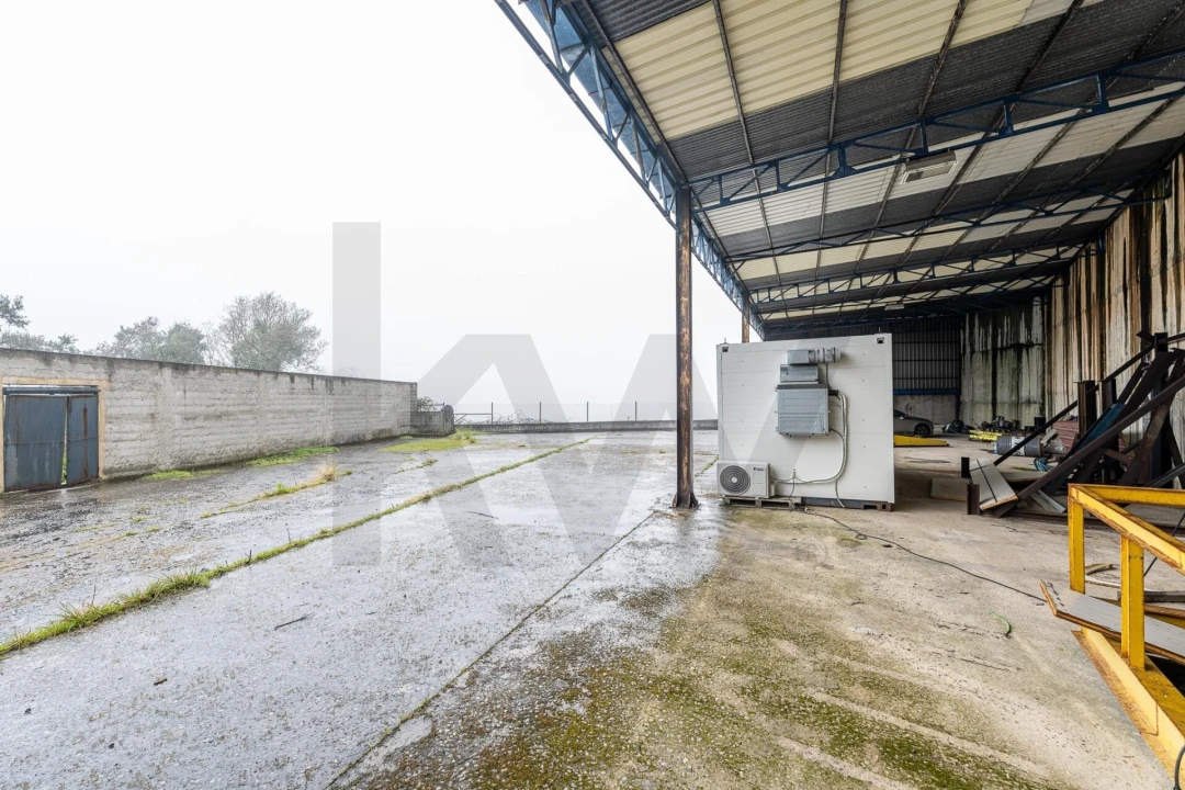 Armazém para Trespasse em Grijó e Sermonde Foto 89