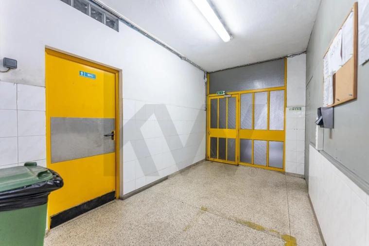 Armazém para Trespasse em Grijó e Sermonde Foto 47