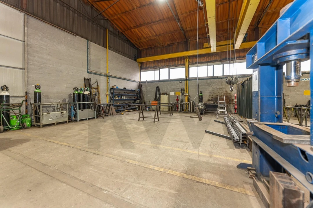 Armazém para Venda em Grijó e Sermonde Foto 70