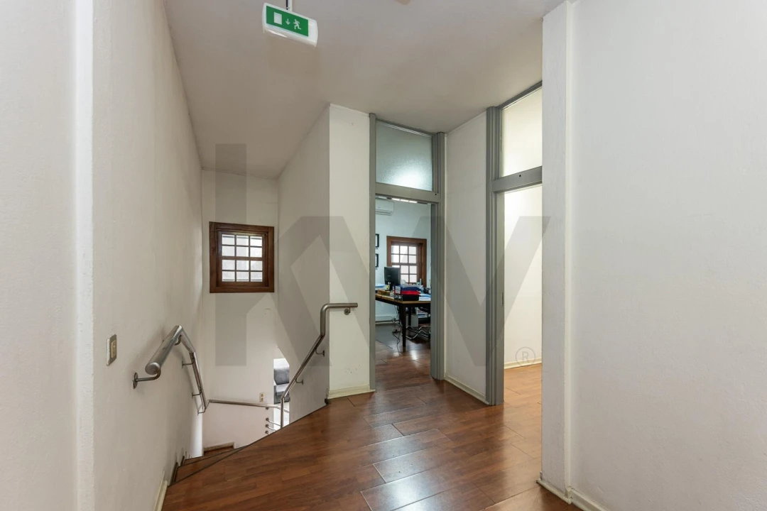 Armazém para Venda em Grijó e Sermonde Foto 9