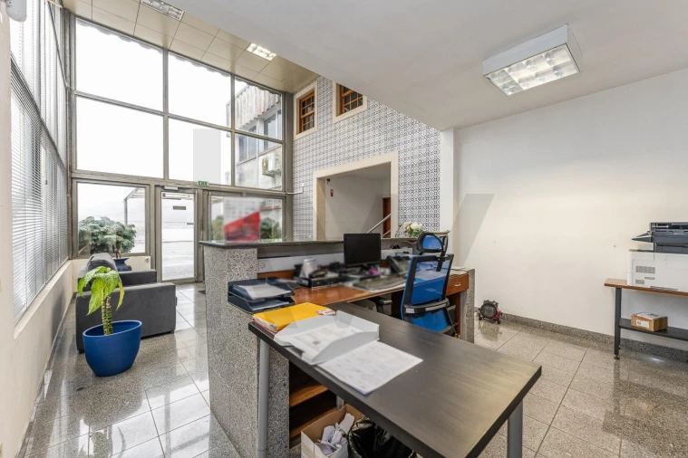 Armazém para Venda em Grijó e Sermonde Foto 7