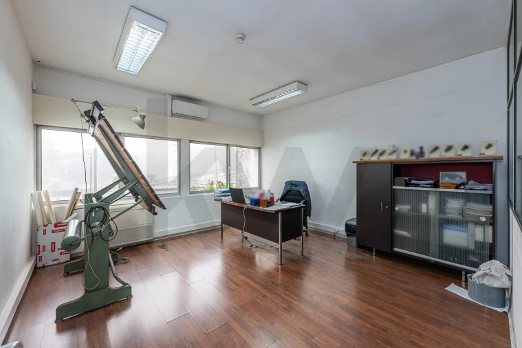 Armazém para Venda em Grijó e Sermonde Foto 26