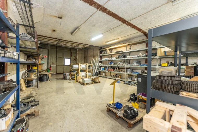 Armazém para Venda em Grijó e Sermonde Foto 55