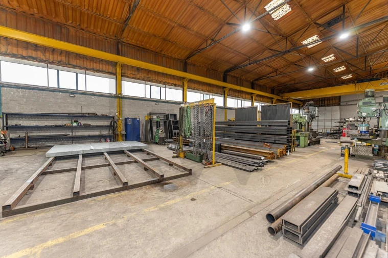 Armazém para Venda em Grijó e Sermonde Foto 73