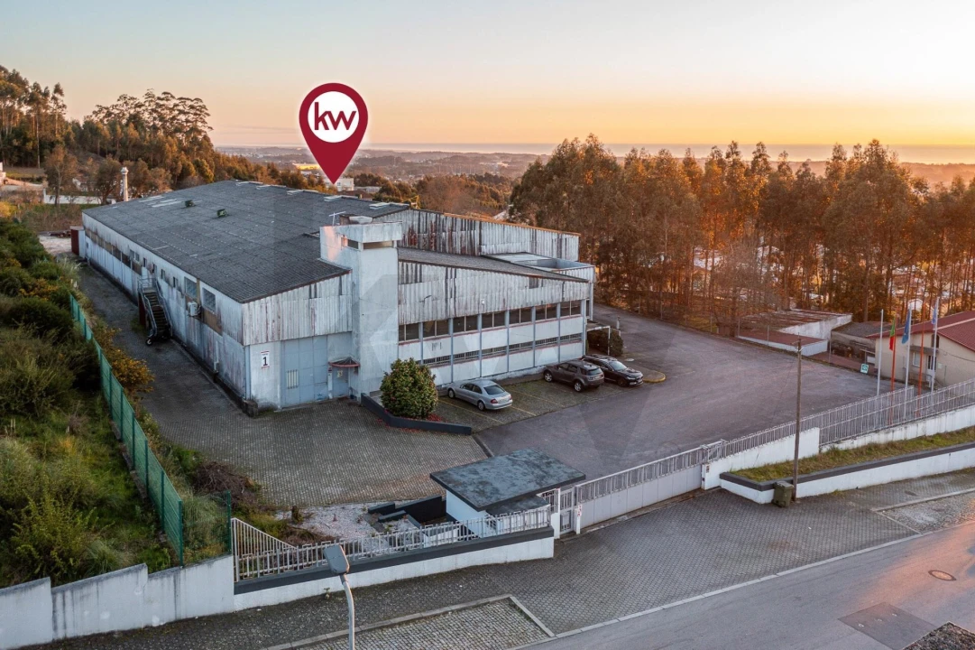 Armazém para Venda em Grijó e Sermonde Foto 1