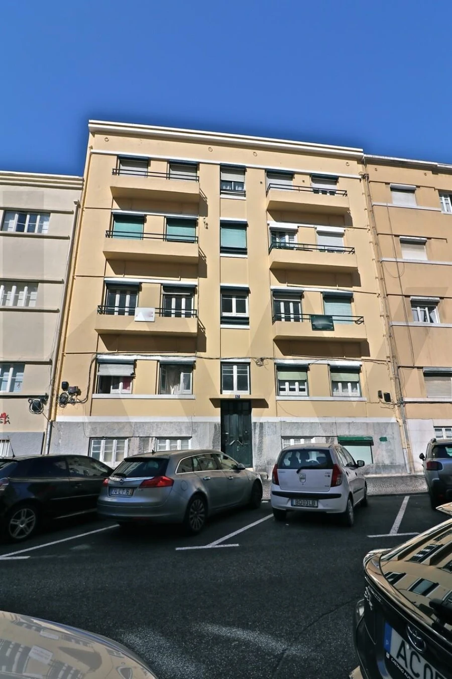 Apartamento T3 para Venda em Arroios Foto 1