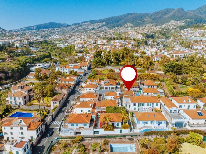 Moradia T4 para Venda em Funchal (São Pedro) Foto 11