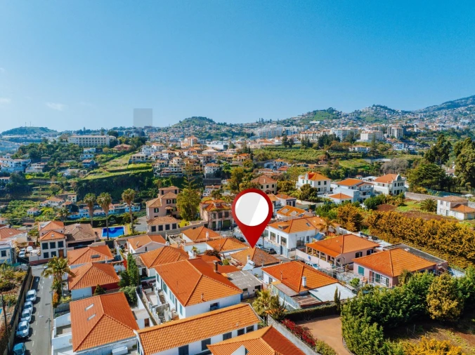 Moradia T4 para Venda em Funchal (São Pedro) Foto 10