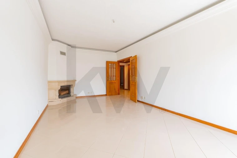 Apartamento T2 para Venda em Barcarena Foto 6