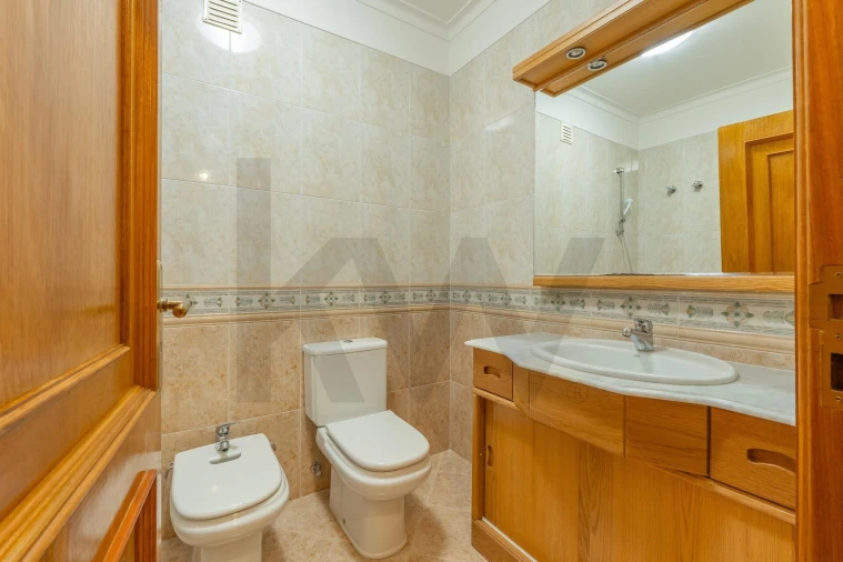 Apartamento T2 para Venda em Barcarena Foto 18