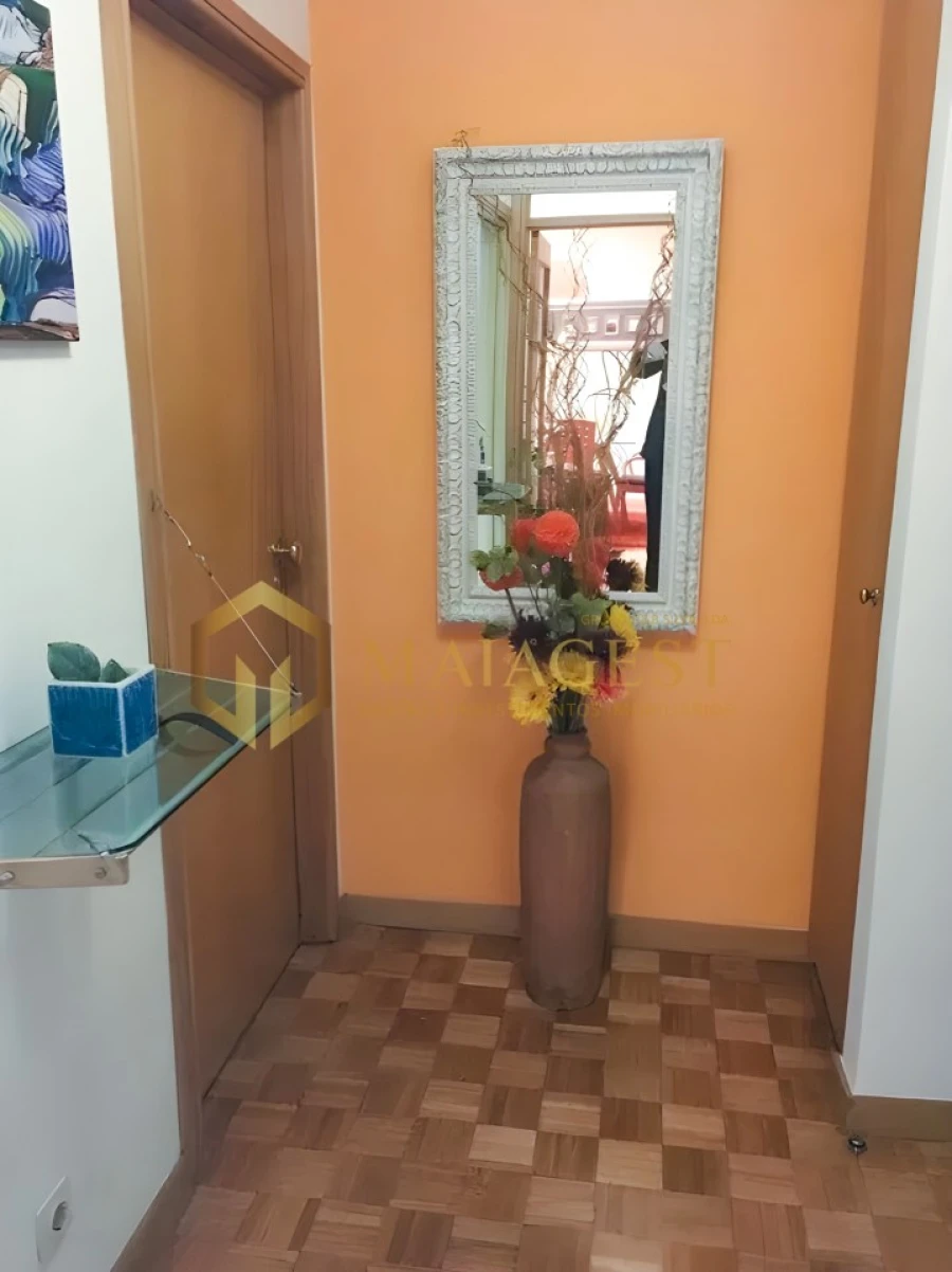 Apartamento T2 para Arrendamento em Cedofeita, Santo Ildefonso, Sé, Miragaia, São Nicolau e Vitória Foto 3