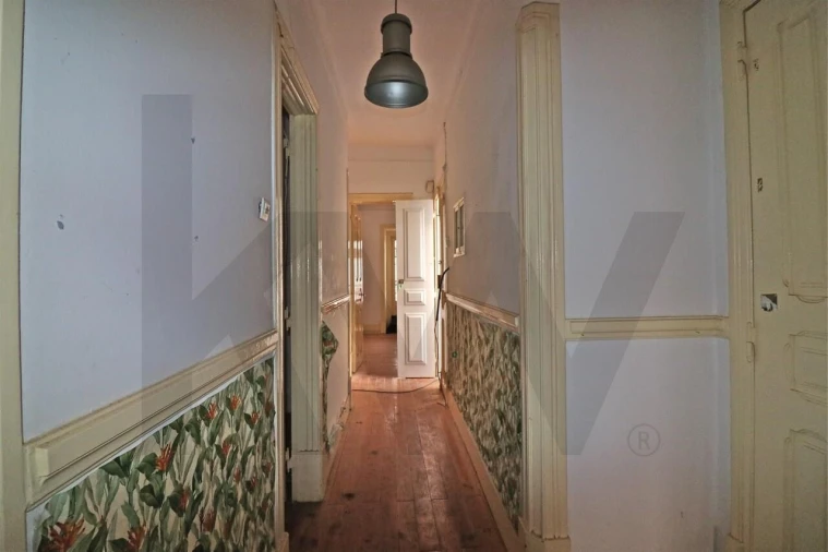 Apartamento T4 para Venda em Arroios Foto 12