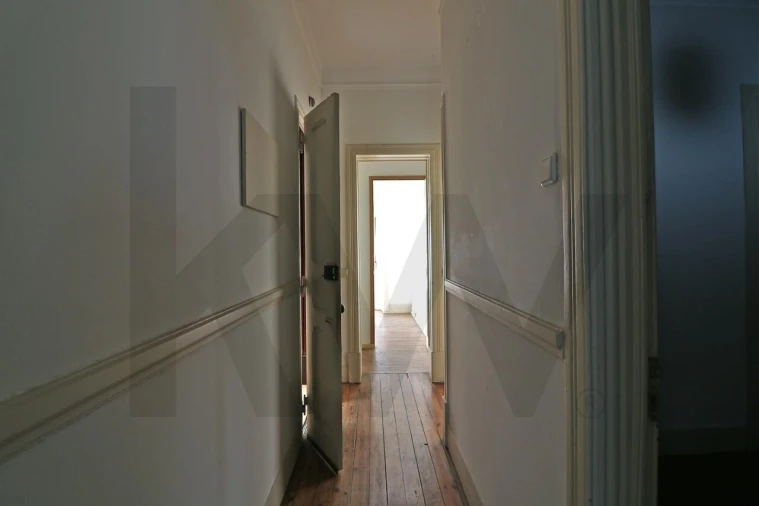 Apartamento T4 para Venda em Arroios Foto 5