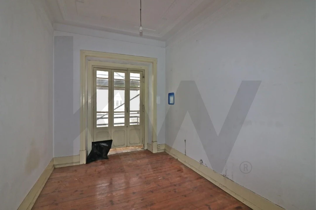 Apartamento T4 para Venda em Arroios Foto 9